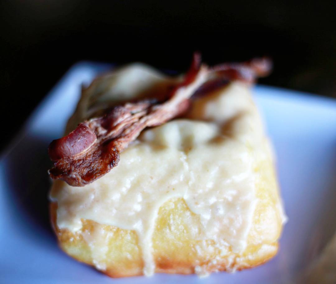 bacon? YES!!!
7:30am Tomorrow.
@bellekitchenokc #doughnut #doughnuts #donut #donuts #bacon #maple #irdessertposse #fresh #real #handmade #eeeeeats #f52grams #instagood #instago #food #foodpic #keepitlocalok #yummy #bellekitchen