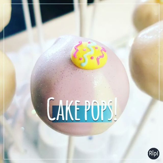 Easter @ Belle 🐇
Saturday 7:30 to 5pm
Easter 8am to 11am
🐇
@bellekitchenokc #pastry #doughnut #doughnuts #donut #donuts #macaron #macarons #cakepop #cakepops #hotcrossbuns #food #foodie #foodporn #instafood #instagood #love #glitter #mio #visitokc #travelok #yummy #beautiful #bellekitchen